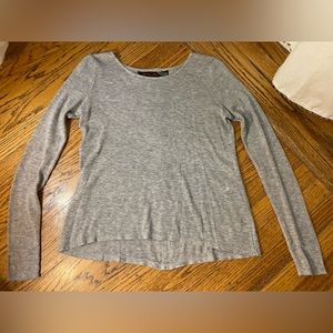 Alice & Olivia by Stacey Bendet Air Heather Gray Top size Small- NWOT